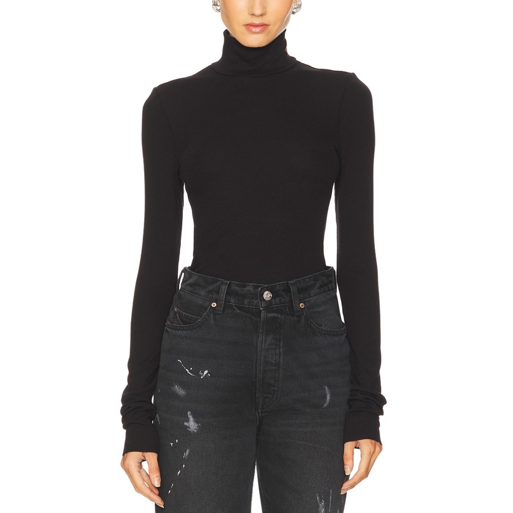GRLFRND Essential Long Sleeve Turtleneck in Black